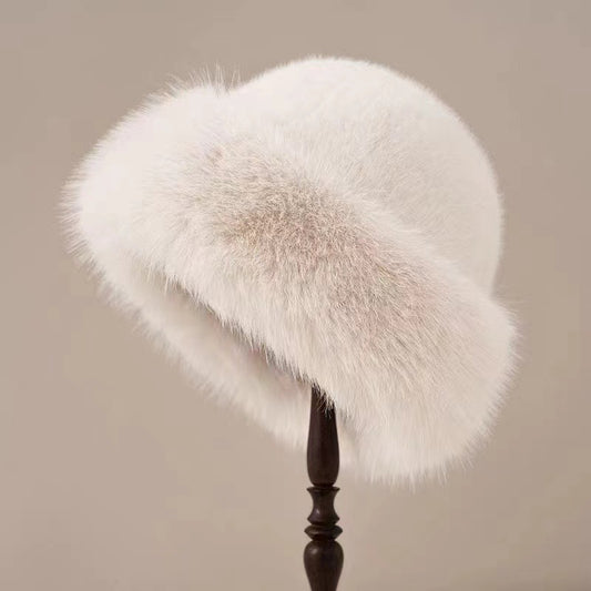 Thickened and warm faux fur fisherman's hat for women