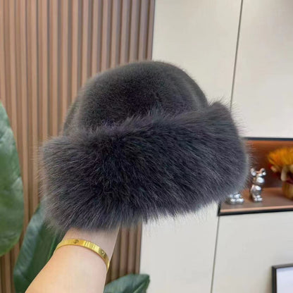 Thickened and warm faux fur fisherman's hat for women